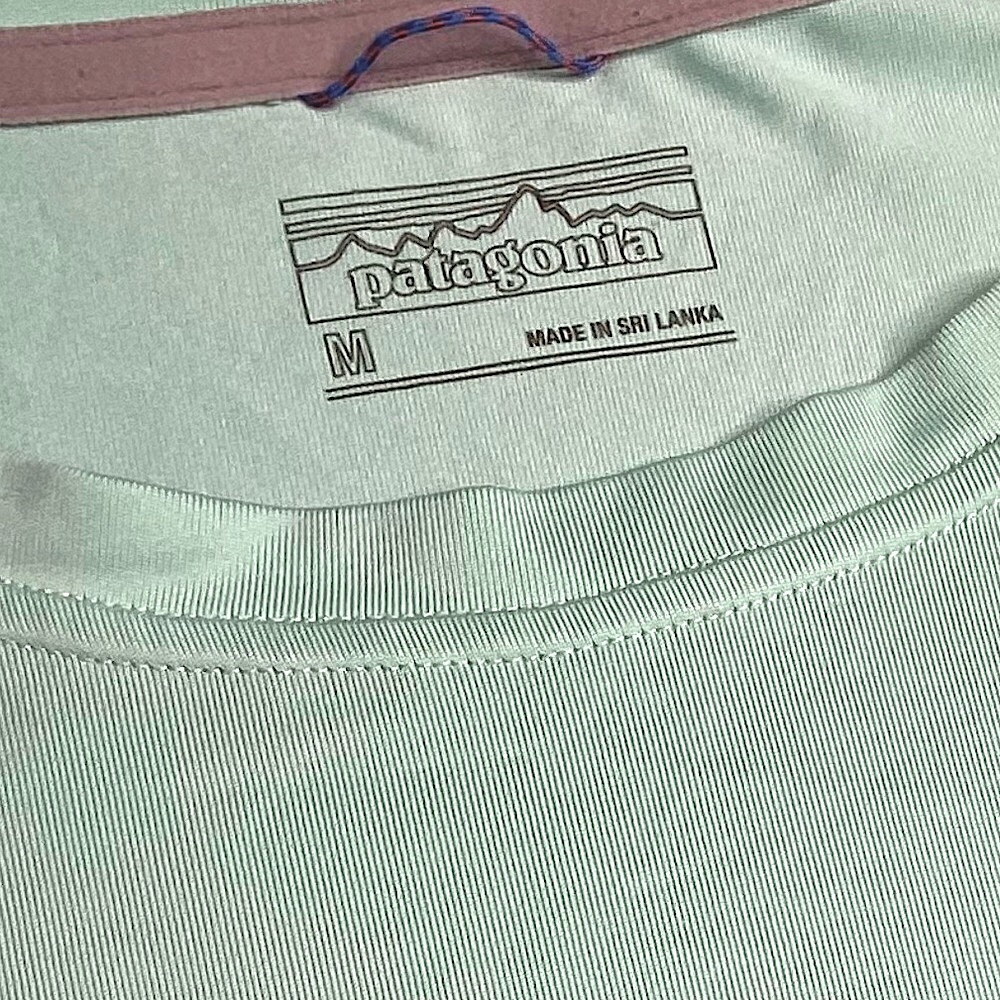 Patagonia Men's LS Capilene Cool Daily Waters Graphic T-Shirt - Size (M) Mint - Picture 9 of 14